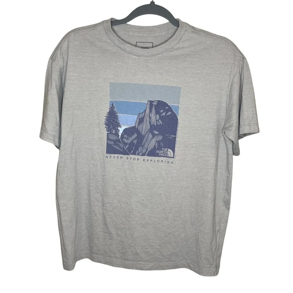 The‎ North Face Graphic T-Shirt Classic Fit Logo Tee Casual Womens Medium - Picture 2 of 7